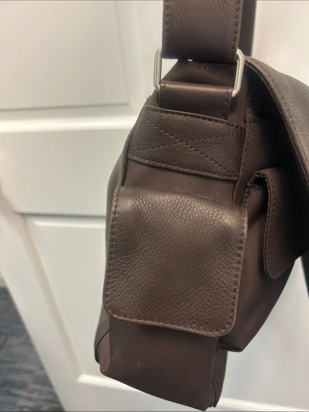 Fossil Pebbled Leather and Nylon ZB8843 Unisex Brown Messenger Bag/Work Satchel